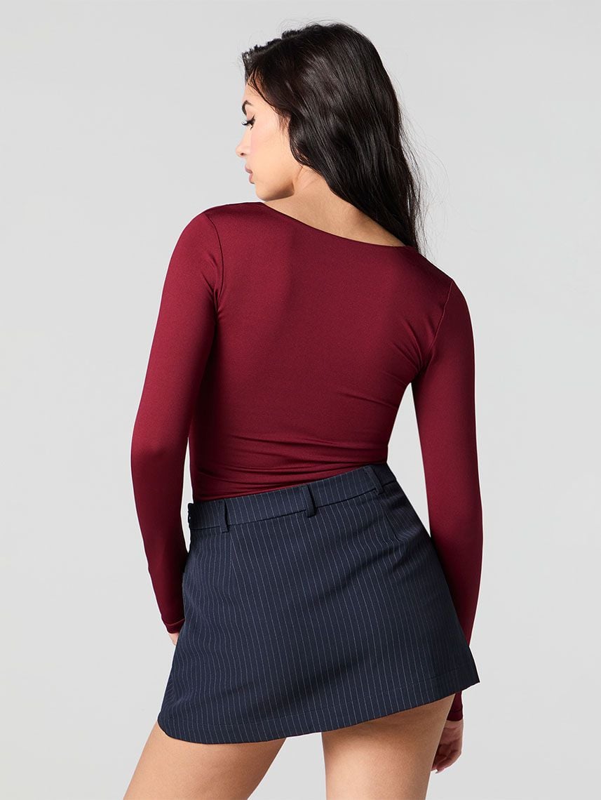 בגד גוף מפתח מרובע