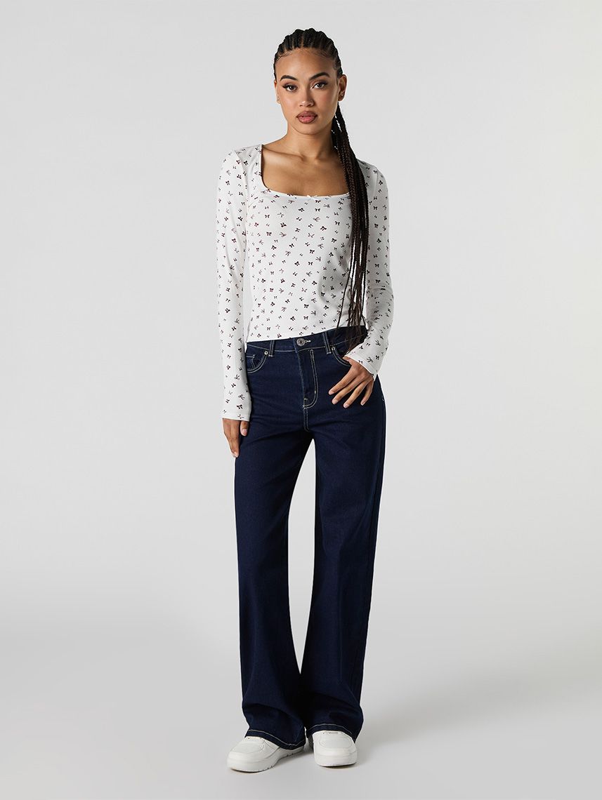 חולצה ארוכה מפתח מרובע