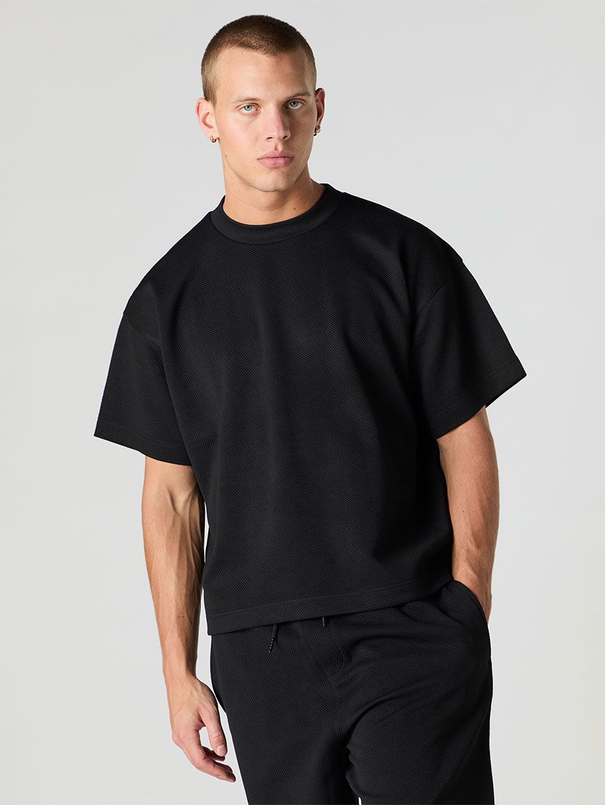 טי-שירט Boxy עם טקסטורה