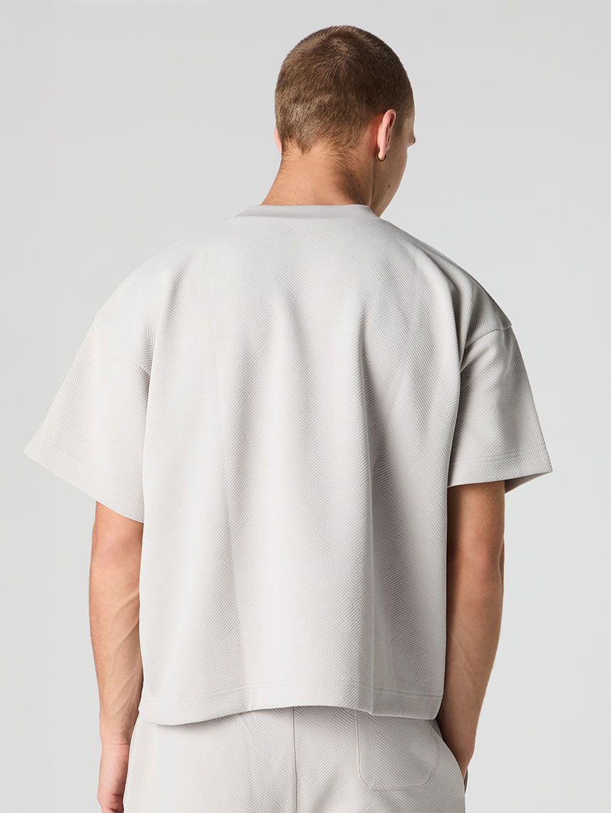 טי-שירט Boxy עם טקסטורה