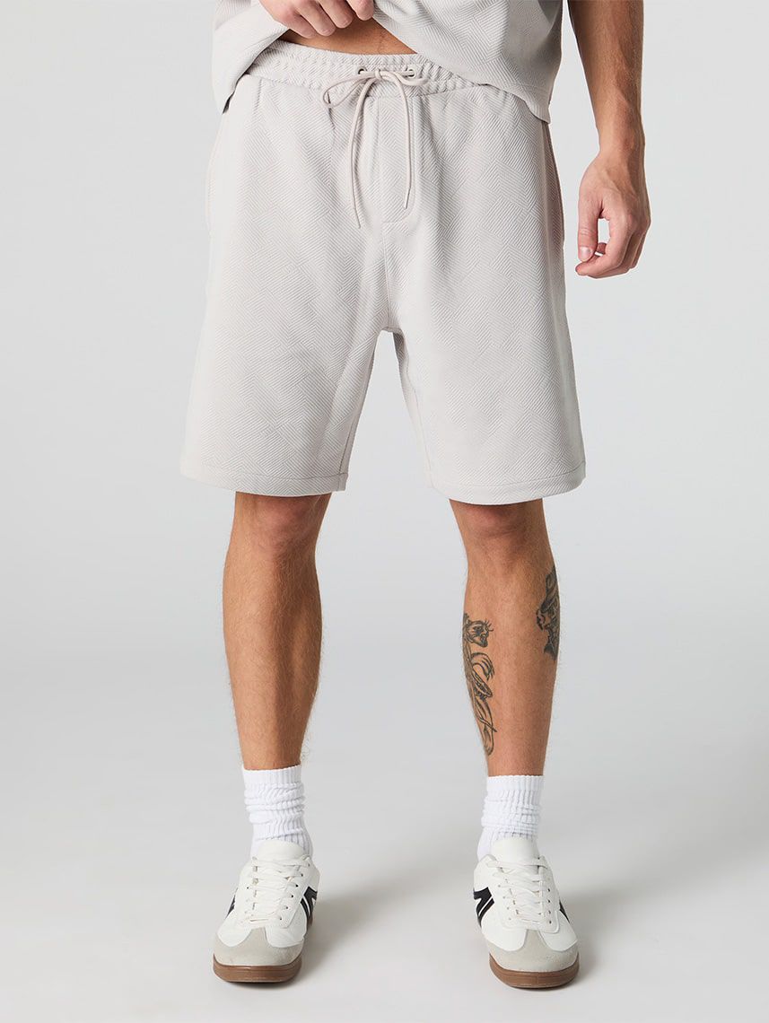 מכנסי טקסטורה קצרים