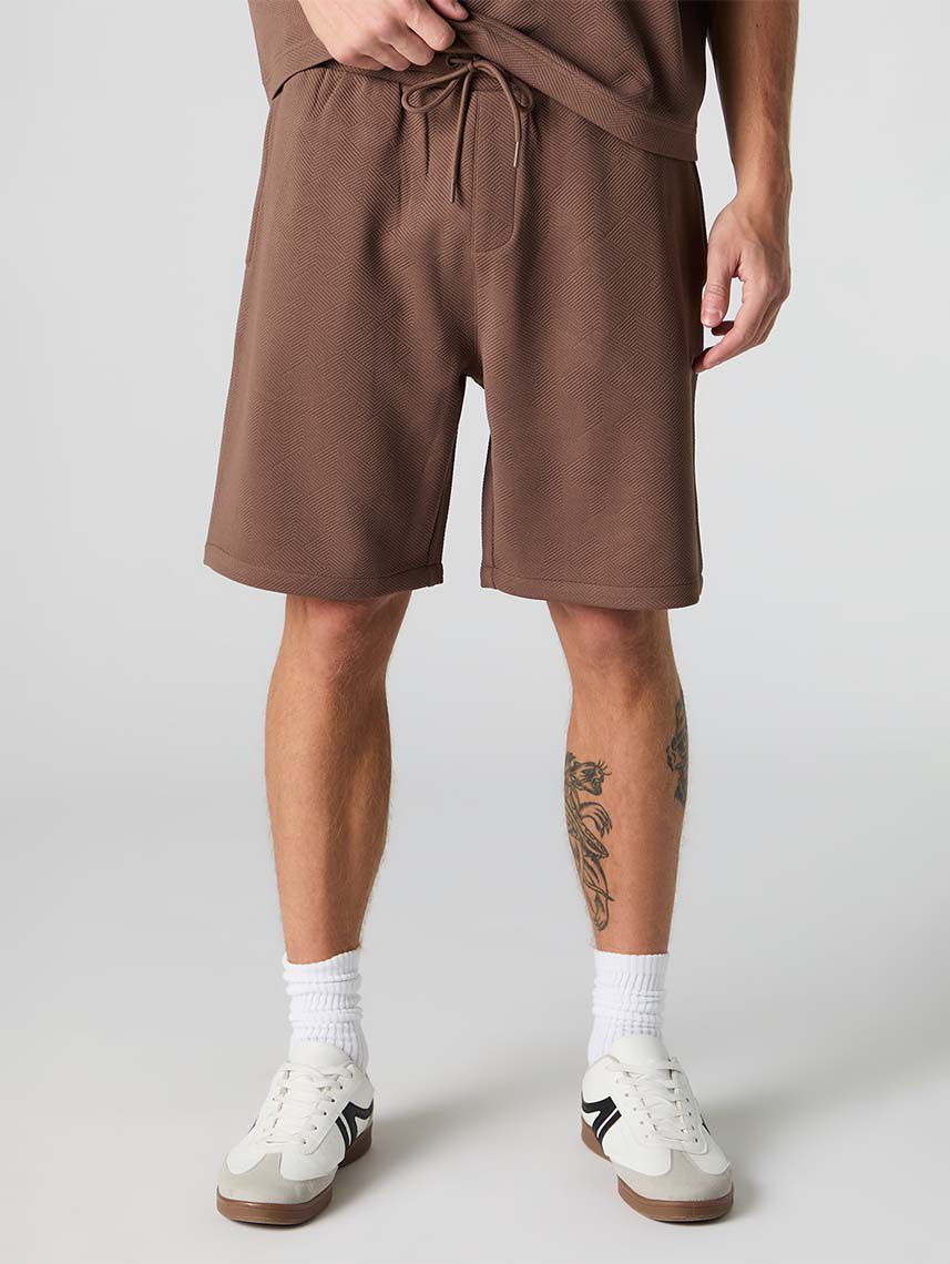 מכנסי טקסטורה קצרים