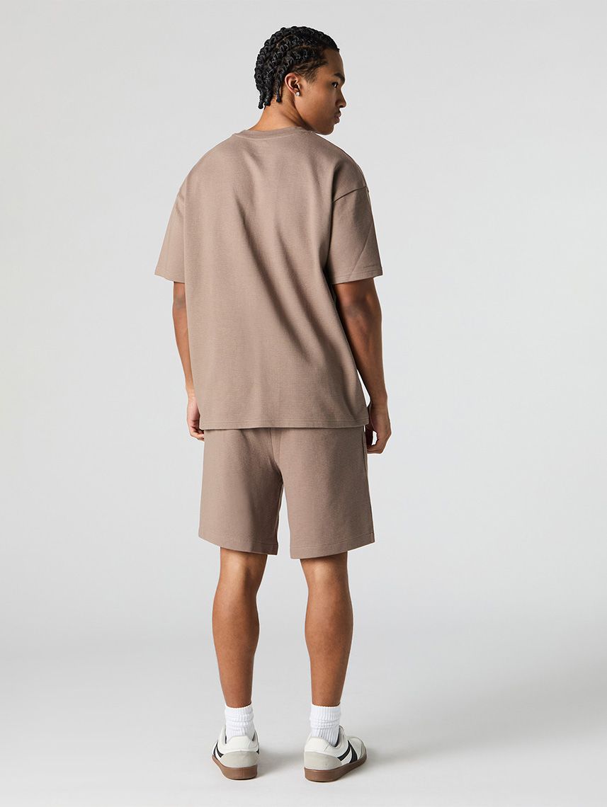 מכנסי טקסטורה קצרים