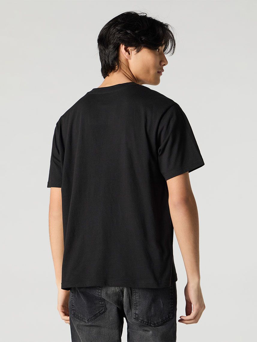 טי-שירט כפתורים