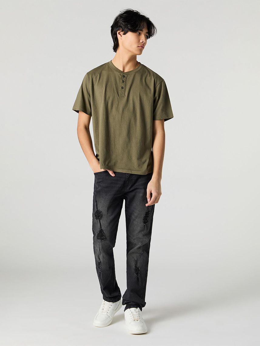 טי-שירט כפתורים