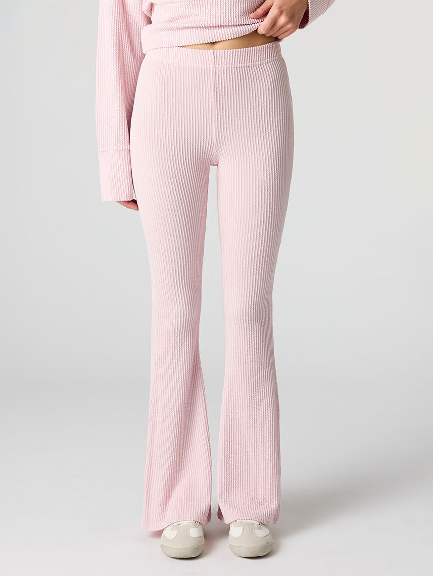 מכנסי סריג מתרחבים