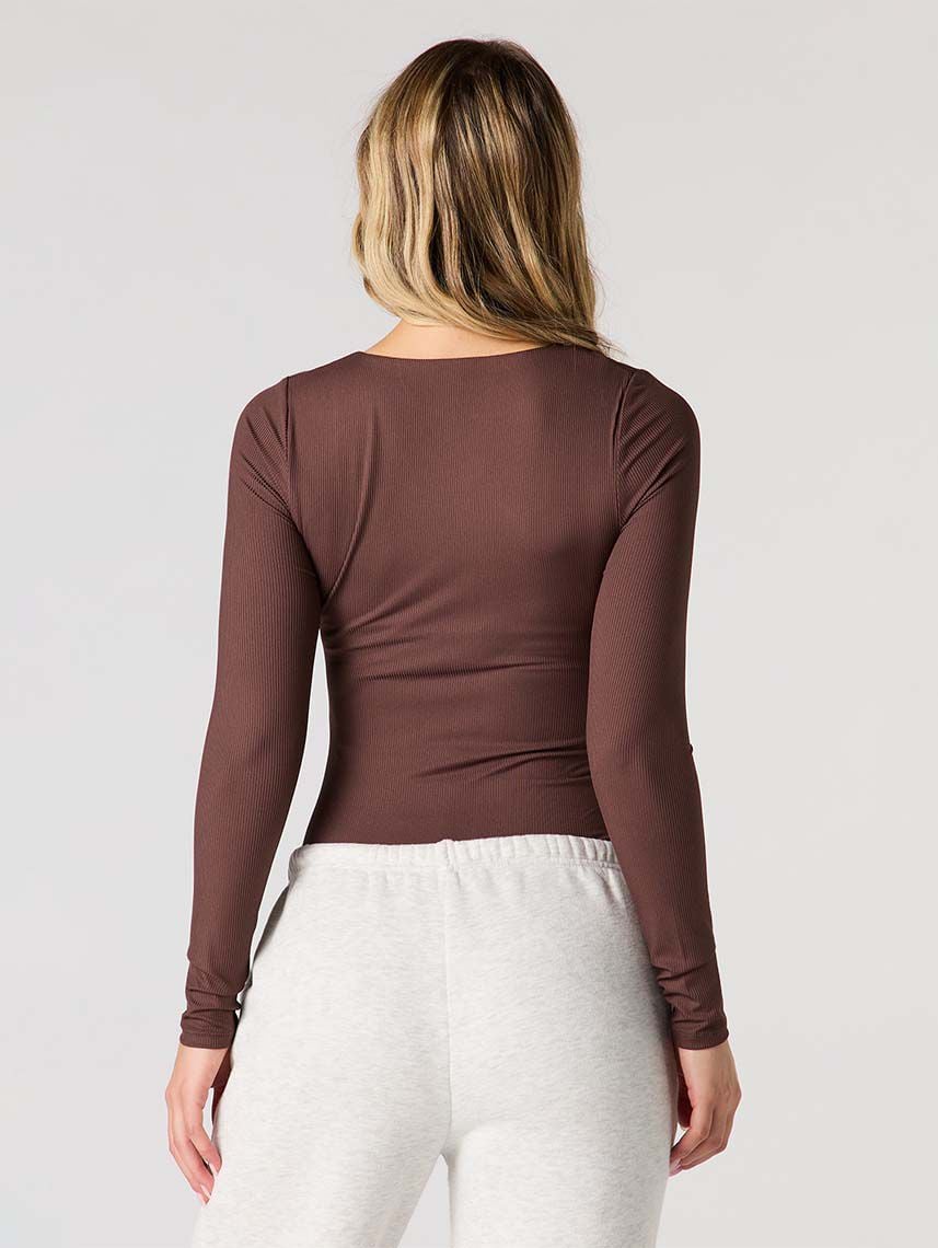 בגד גוף אלסטי ארוך