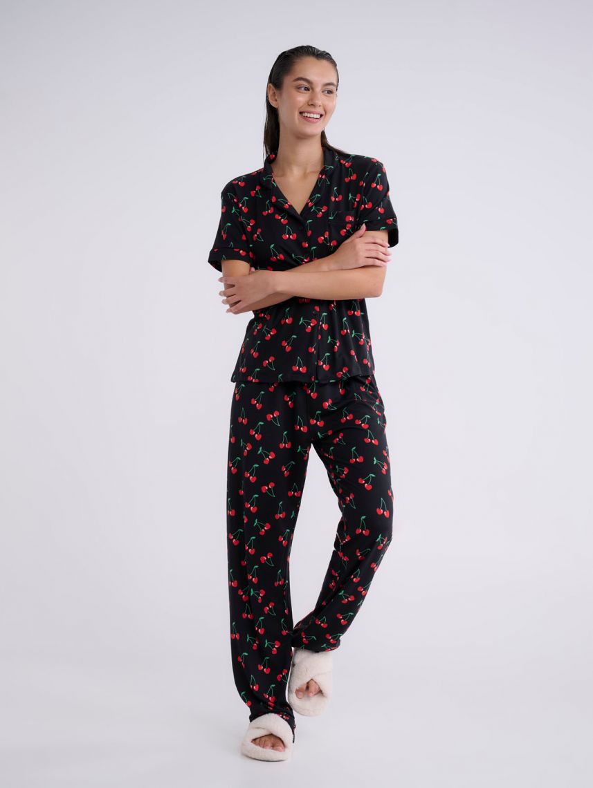 סט פיג’מה מכופתרת