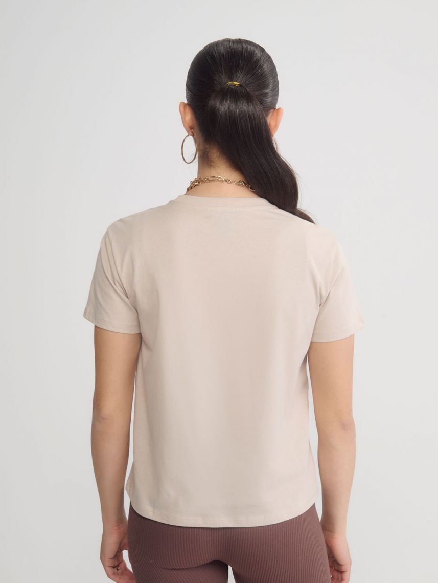 טי-שירט בוקסי