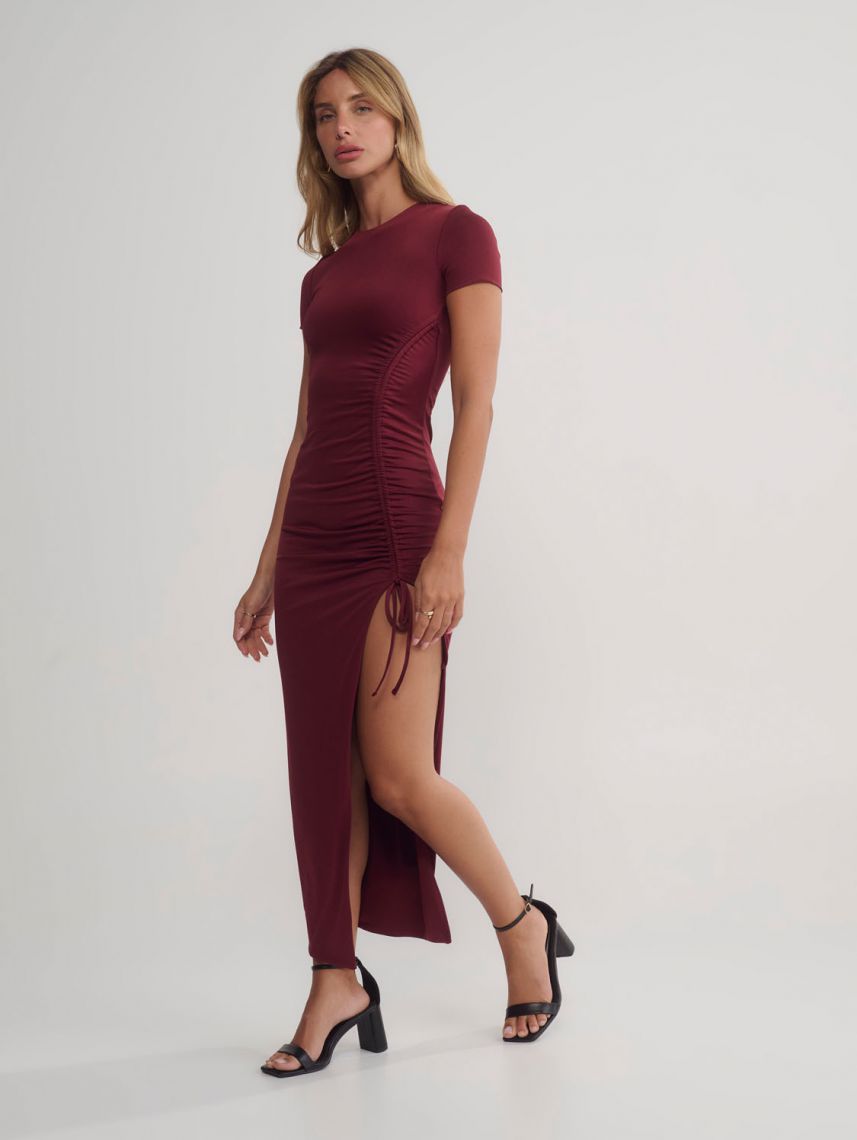 שמלת מקסי עם שסע