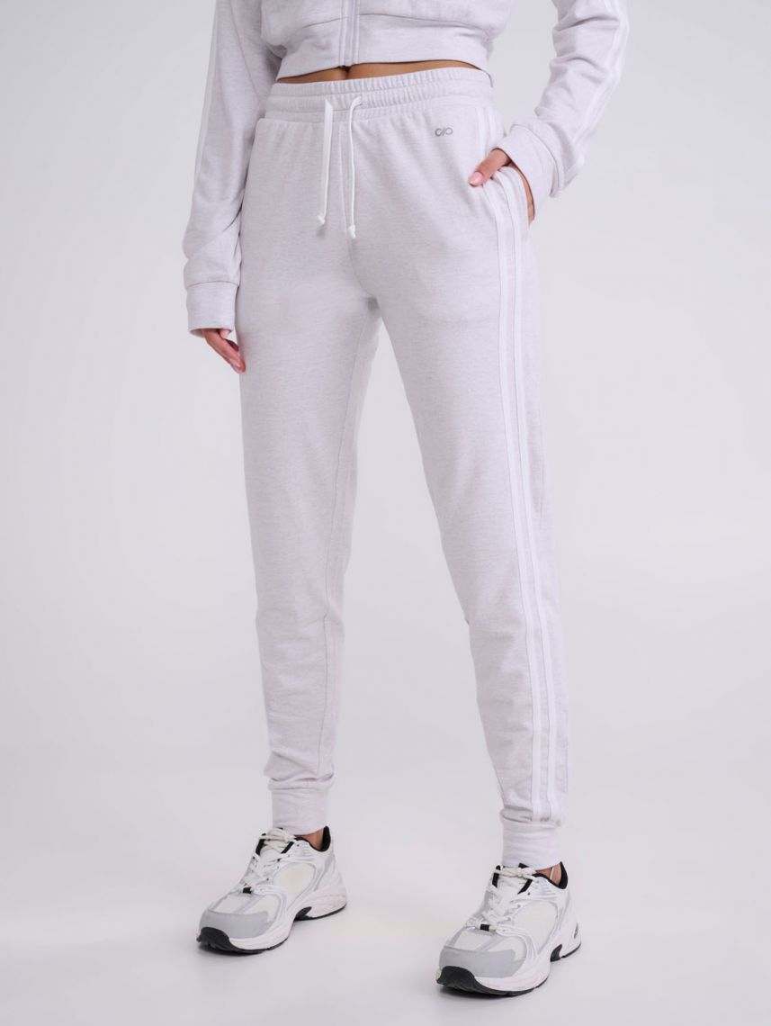 מכנסי פוטר בעיצוב ספורטיבי