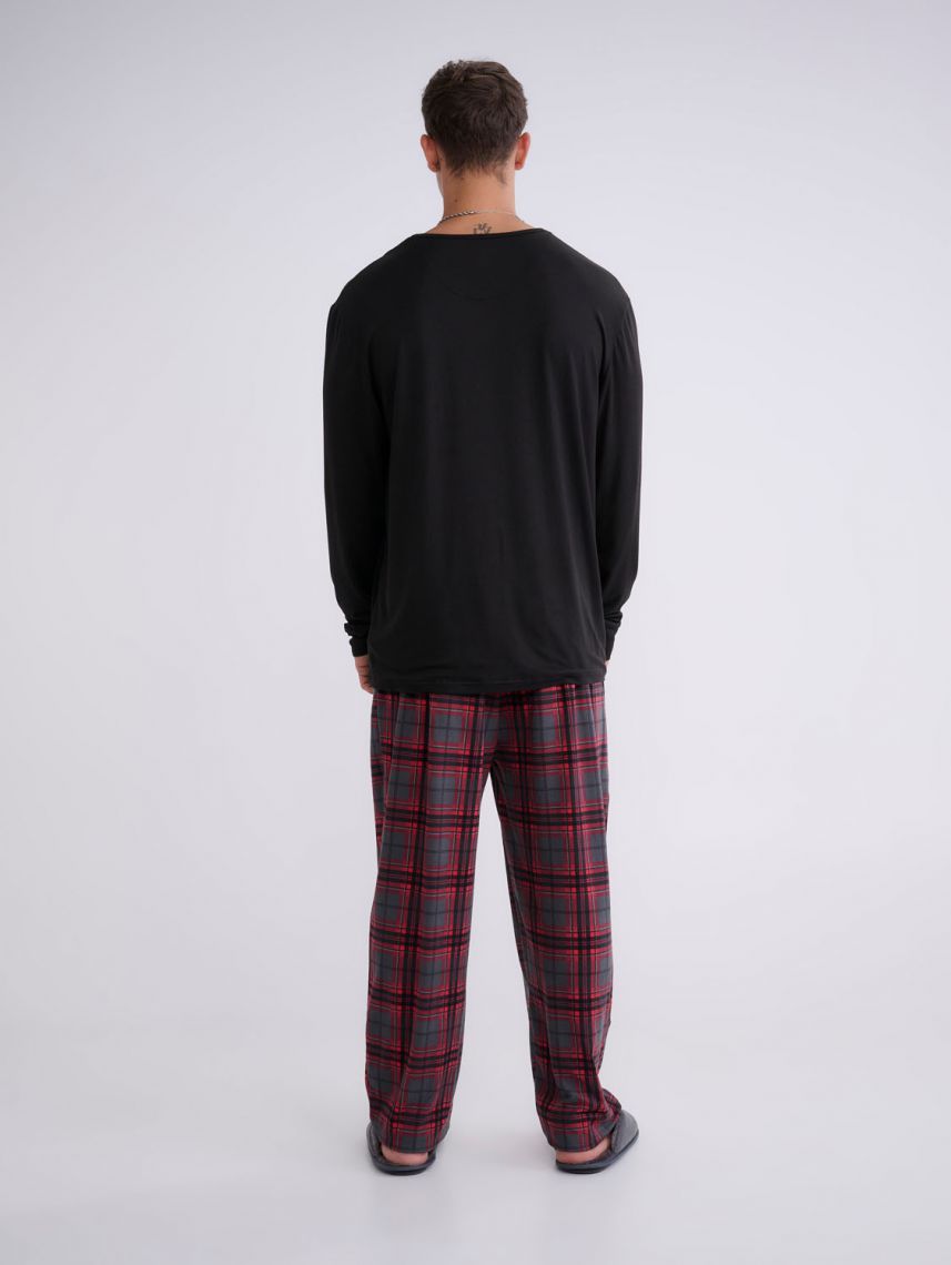 סט פיג’מה ארוכה | Stranger Things