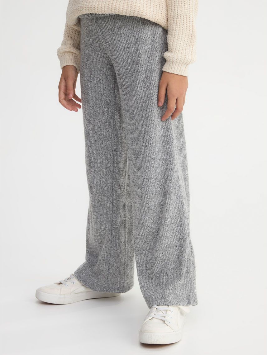 טייץ מתרחב לבנות