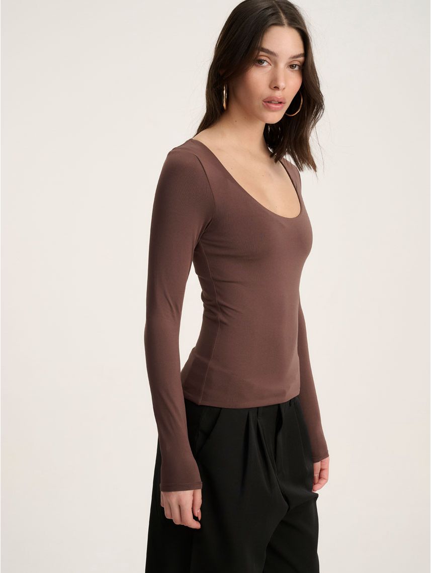 טי-שירט U ארוכה