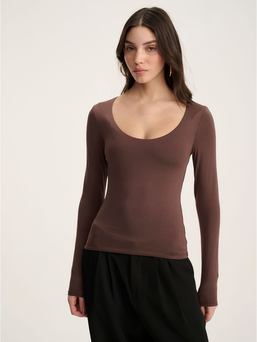 טי-שירט U ארוכה