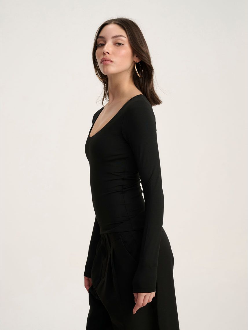 טי-שירט U ארוכה