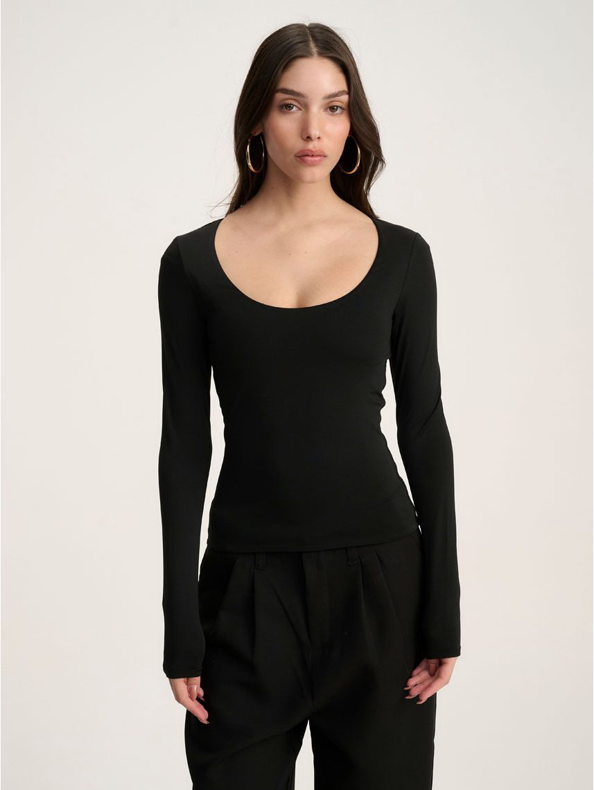 טי-שירט U ארוכה