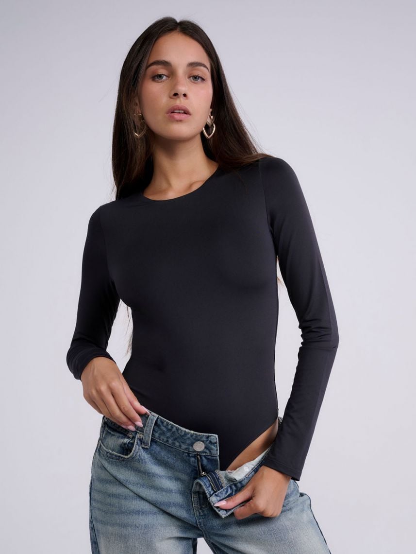 בגד גוף מפתח עגול