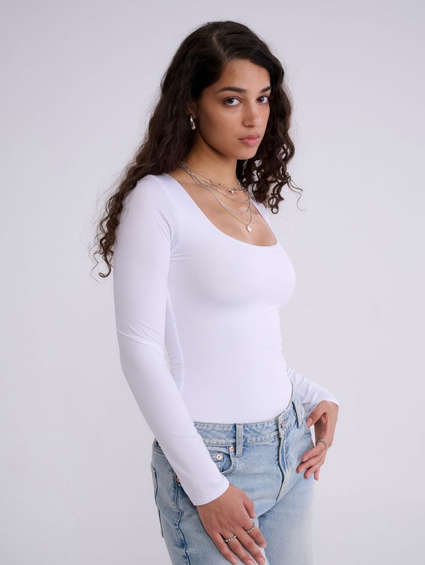 בגד גוף מפתח מרובע