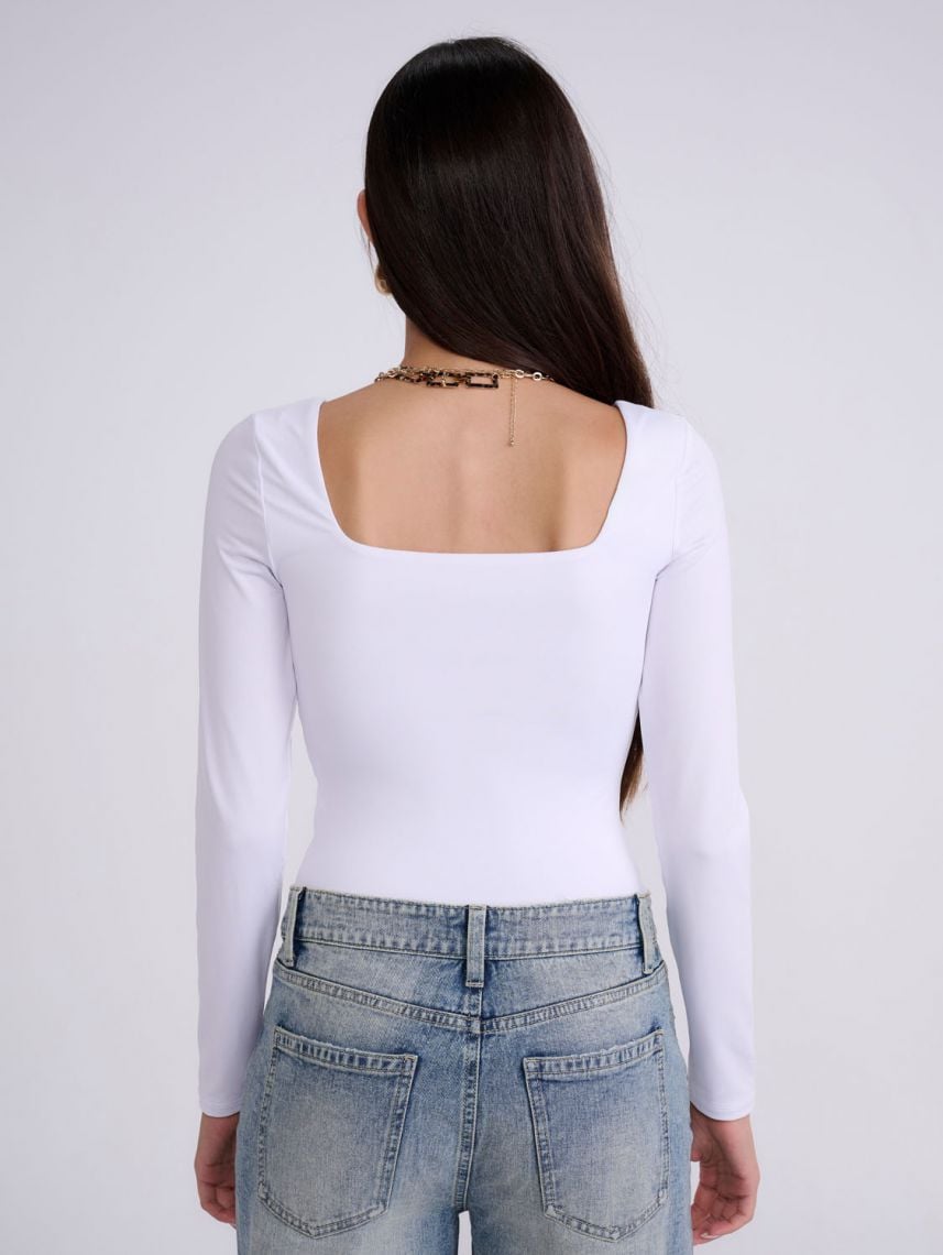 בגד גוף מפתח מרובע