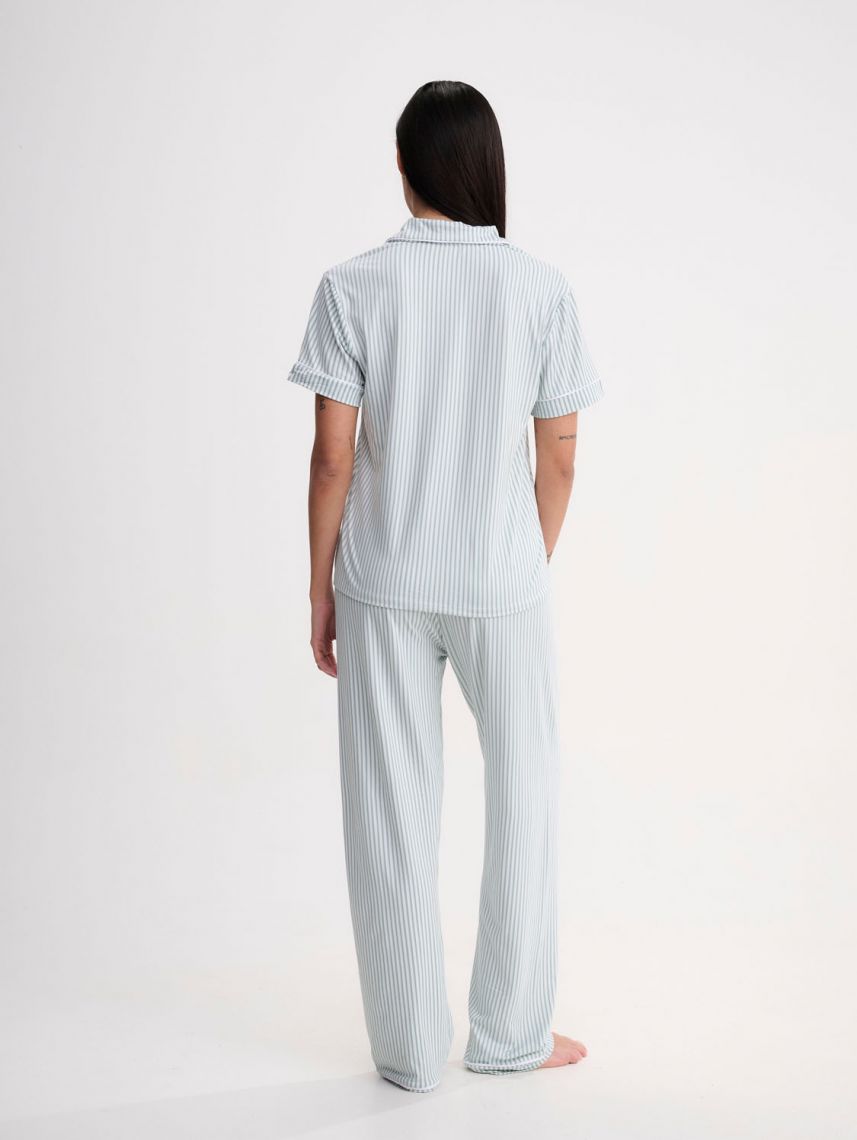 סט פיג’מה מכופתרת