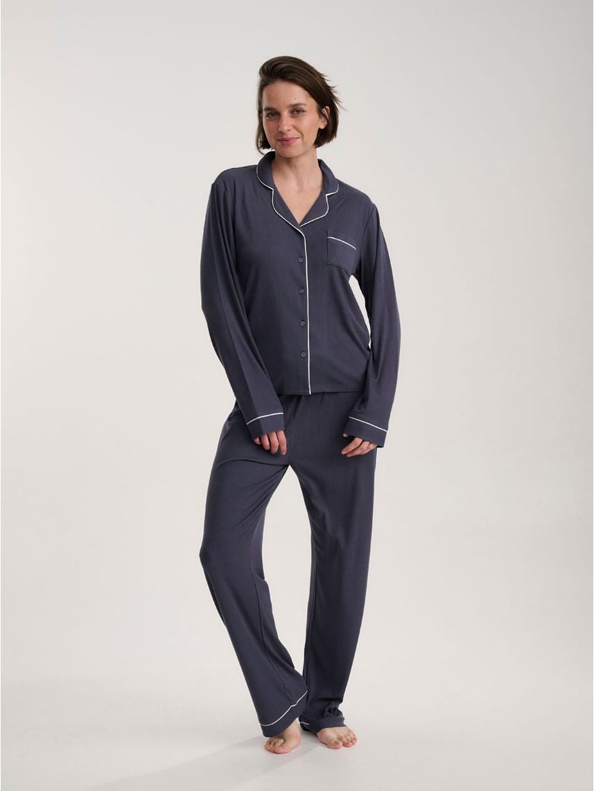 סט פיג’מה מכופתרת ארוכה