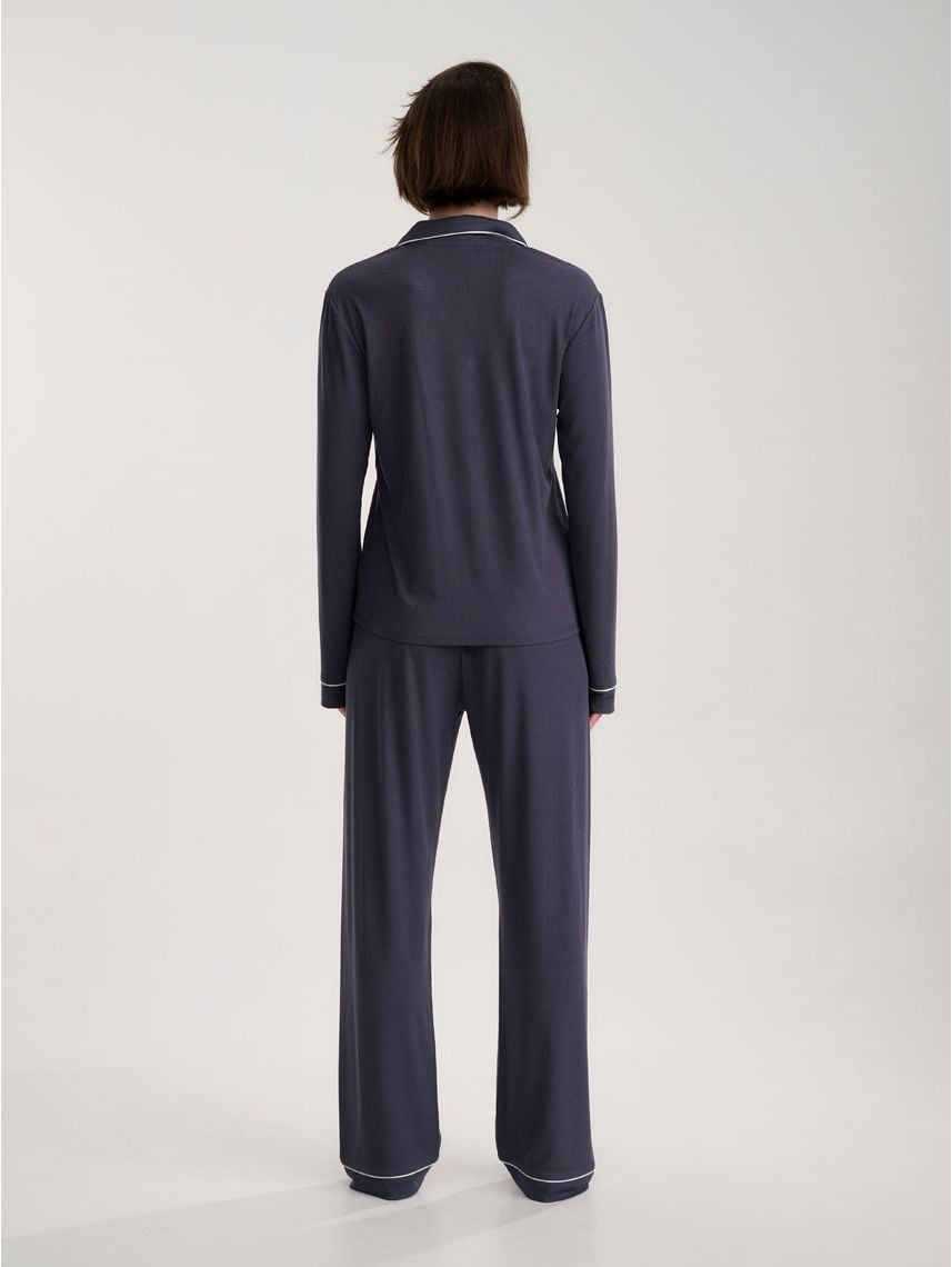 סט פיג’מה מכופתרת ארוכה