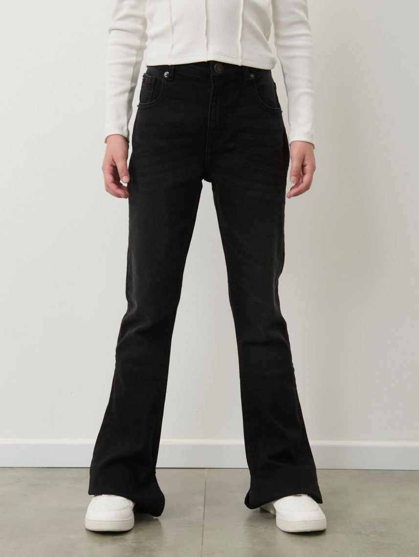 ג’ינס ארוך מתרחב