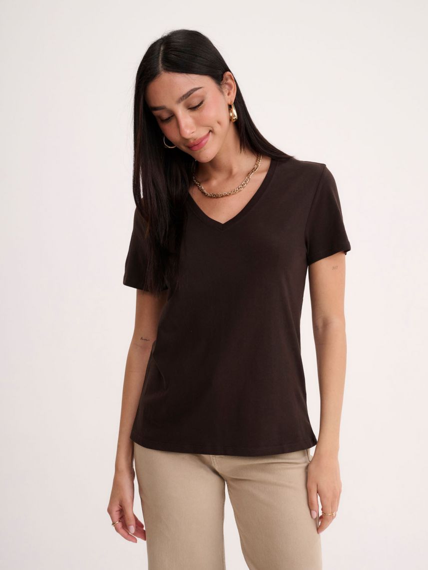 טי-שירט וי בייסיק