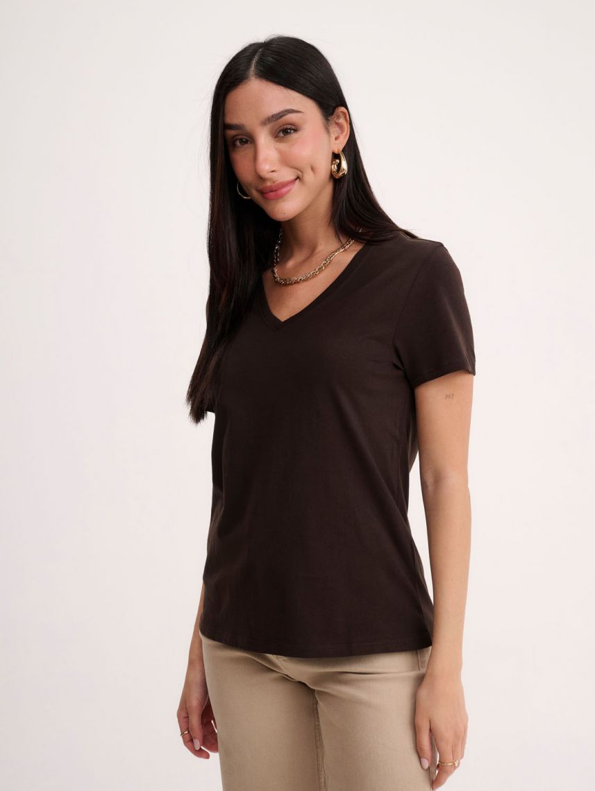 טי-שירט וי בייסיק