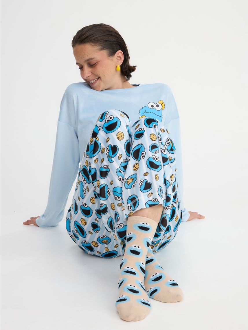 גרביים גבוהות | Sesame Street