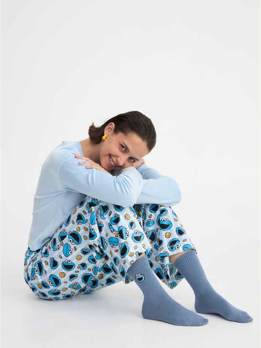 גרביים גבוהות | Sesame Street