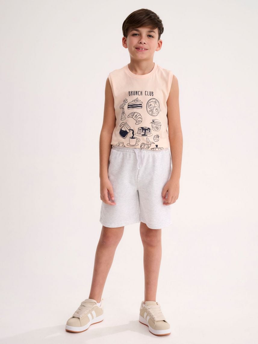 מכנסיים קצרים