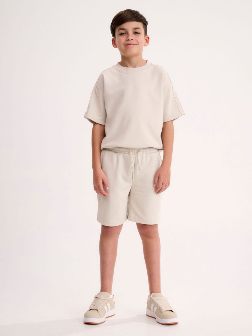 מכנסיים קצרים