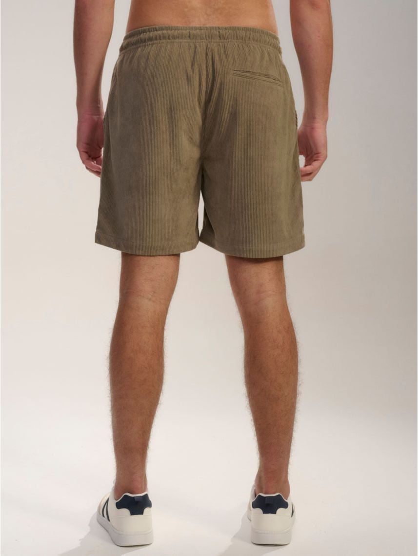 מכנסי קורדרוי קצרים