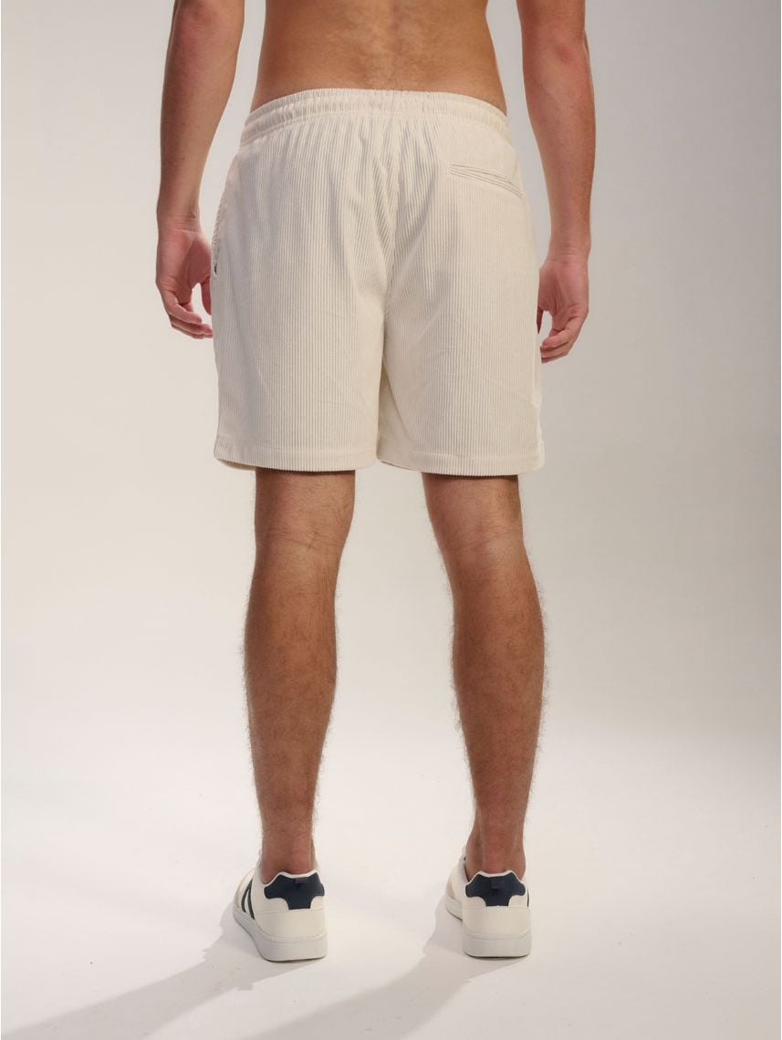 מכנסי קורדרוי קצרים