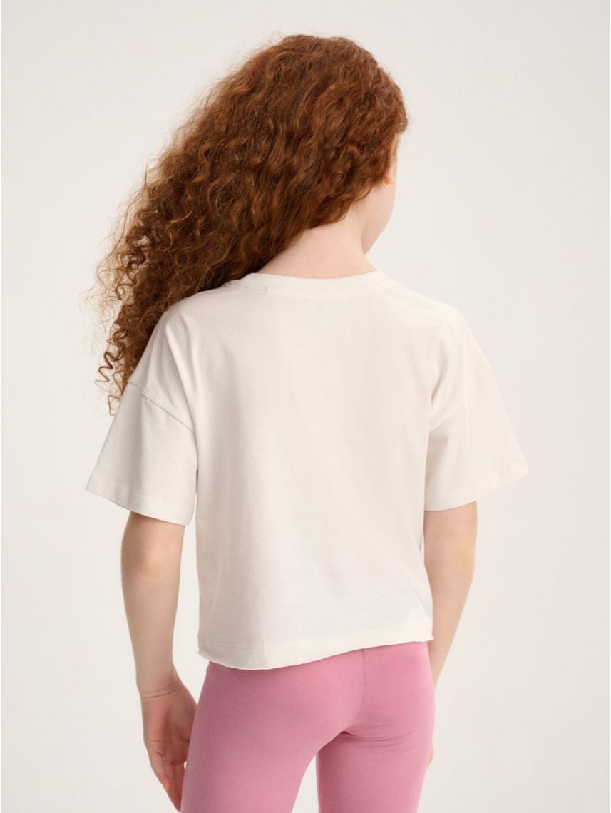 טי-שירט עם סיומת פרומה