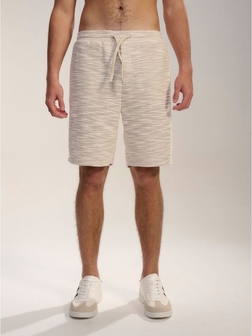 מכנסי טקסטורה קצרים