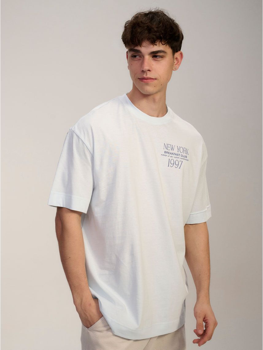 טי-שירט עם הדפס