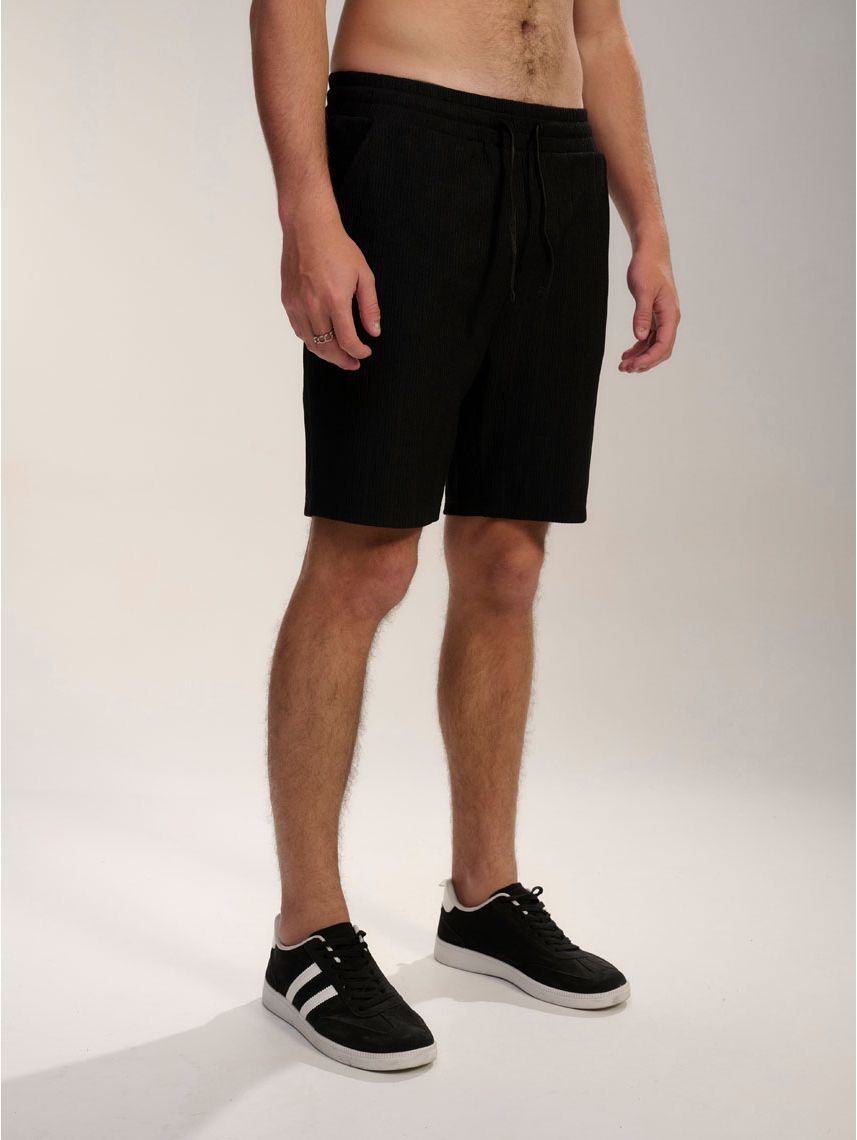 מכנסי טקסטורה קצרים