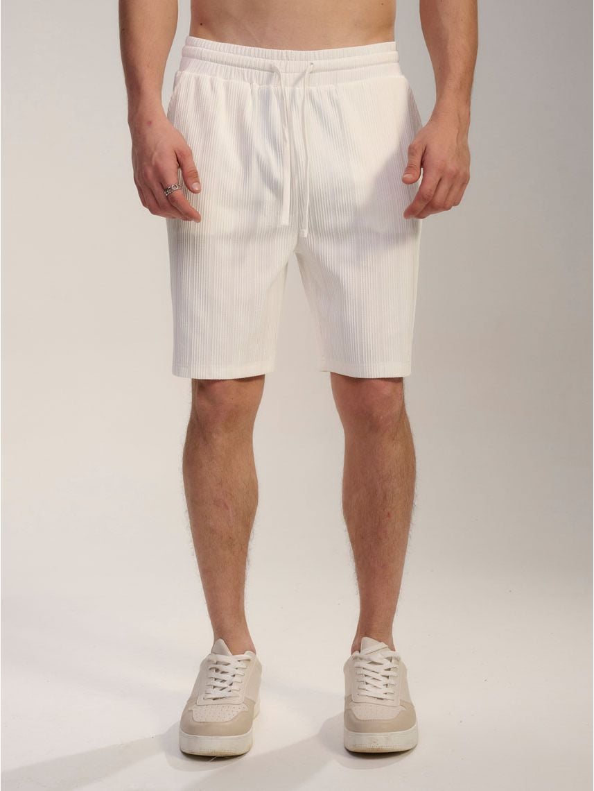 מכנסי טקסטורה קצרים