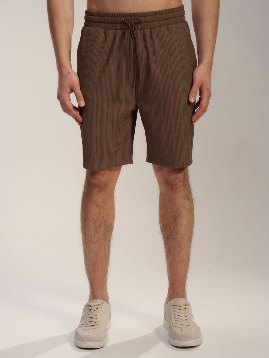 מכנסי טקסטורה קצרים