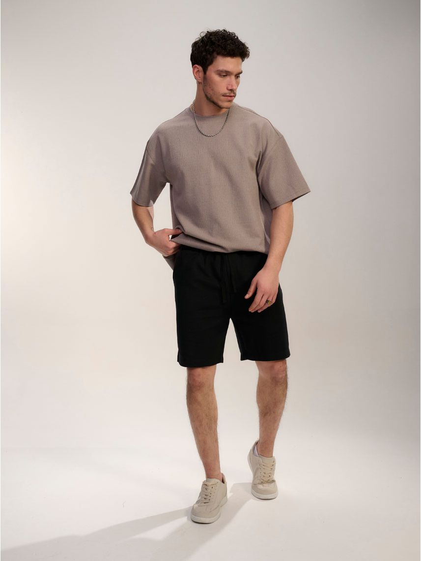 מכנסי טקסטורה קצרים