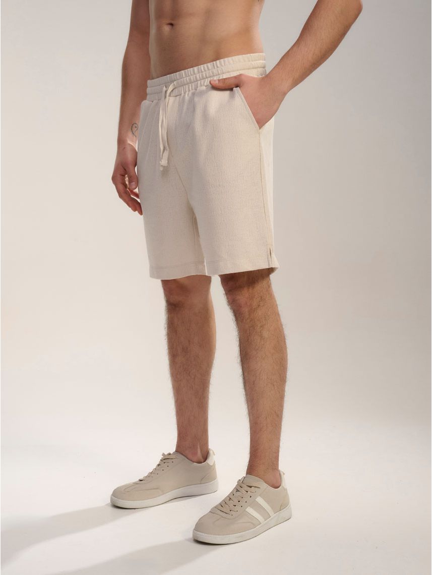 מכנסי טקסטורה קצרים