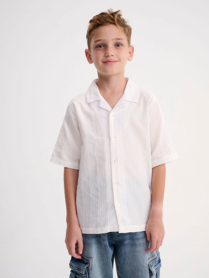 חולצה מכופתרת קצרה