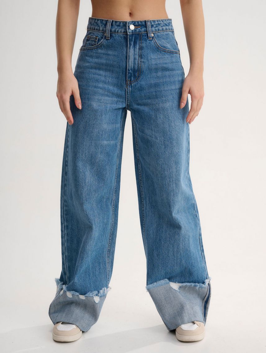 ג’ינס רחב עם מכפלת