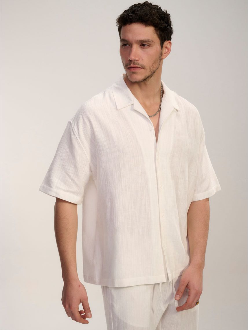 חולצה מכופתרת טקסטורה קצרה