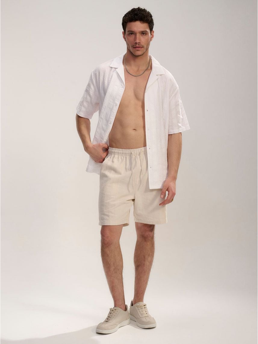 מכנסי טקסטורת פסים קצרים