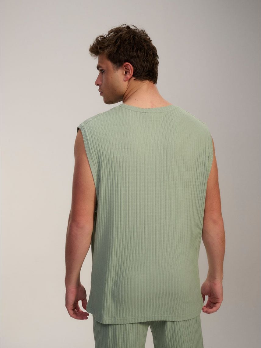 גופיית טקסטורת פסים