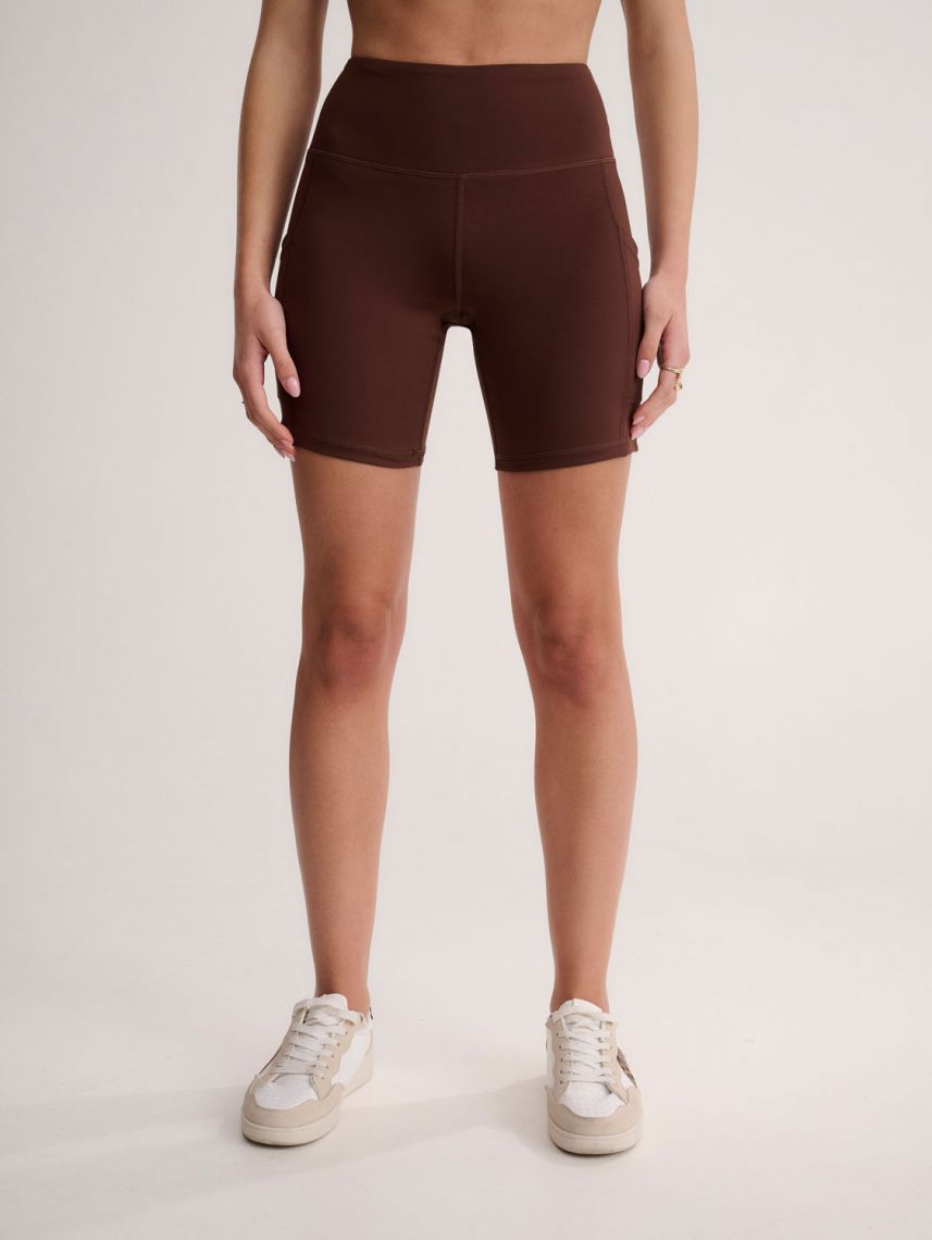 טייץ אקטיב קצר